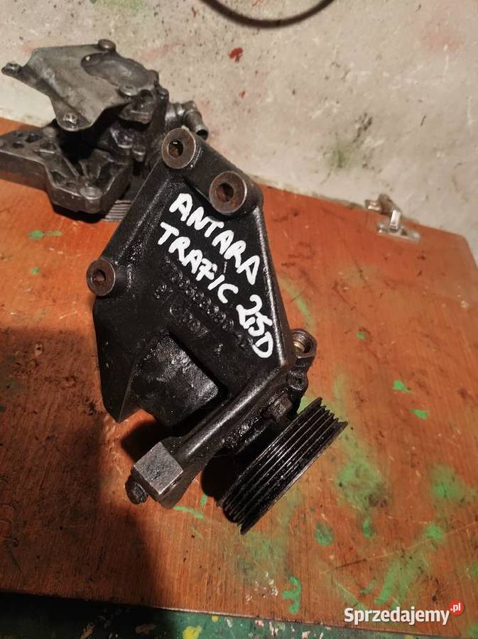 Renault Trafic Opel Arena 25d pompa wspomagania Kielce