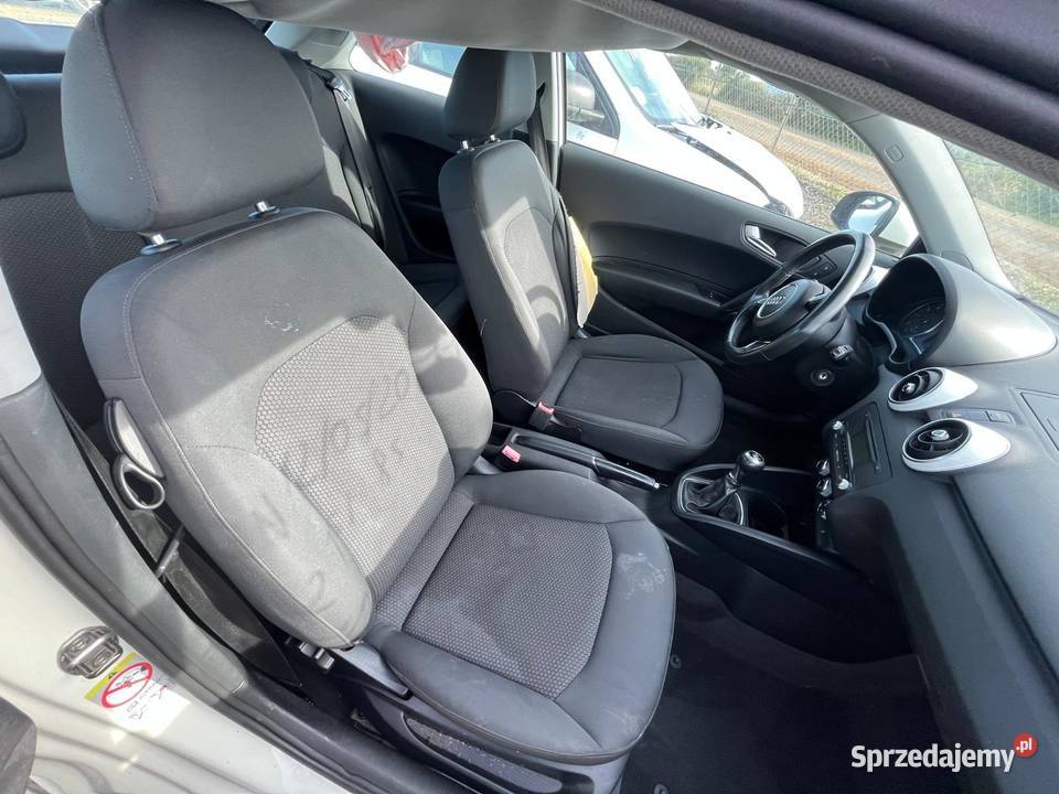 AUDI A1 12 TFSi 86 Ambiente Start BW645