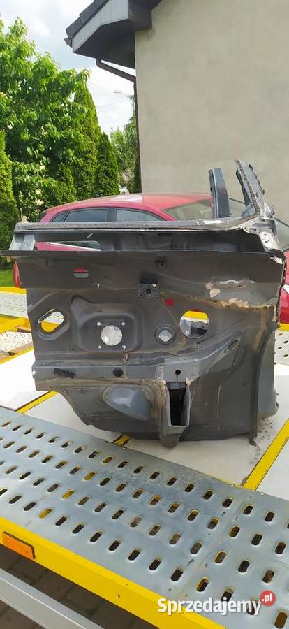 Dacia sandero zderzak bok karoseri próg słupki wielkopolskie Krotoszyn sprzedam