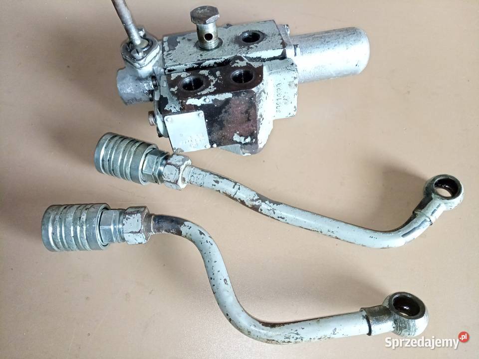 Ursus C330 c360 rozdzielacz Stalowa Wola