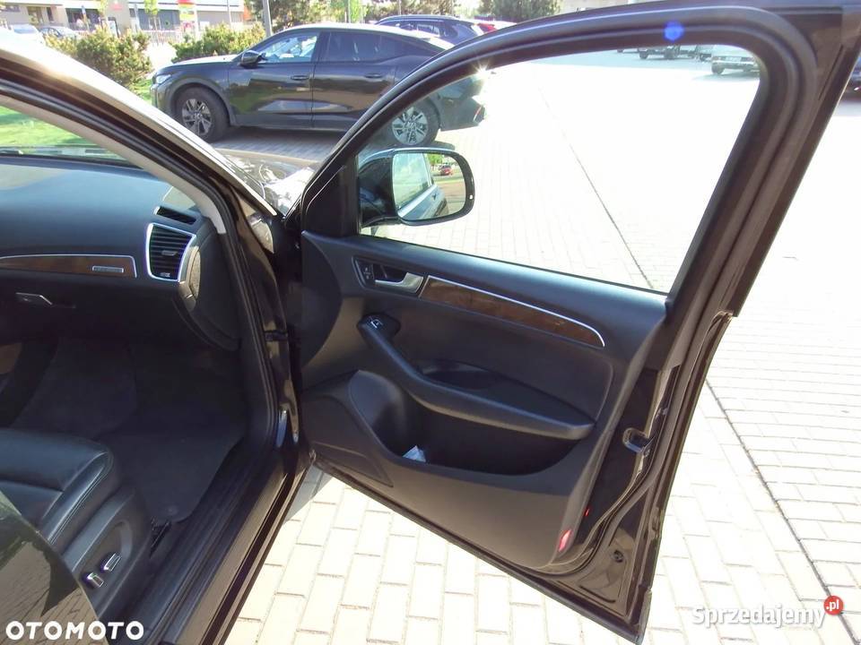 Sprzedam Audi Q5 20 TFSI quattro S tronic sport mazowieckie