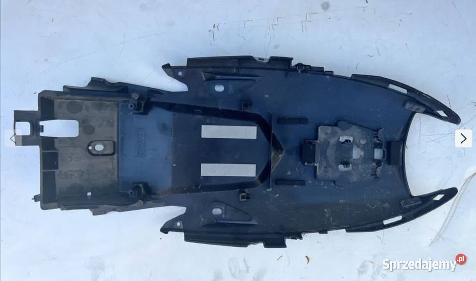 Osłona wypełnienie zadupka ramy Suzuki GSXS 750 Ostrów Wielkopolski