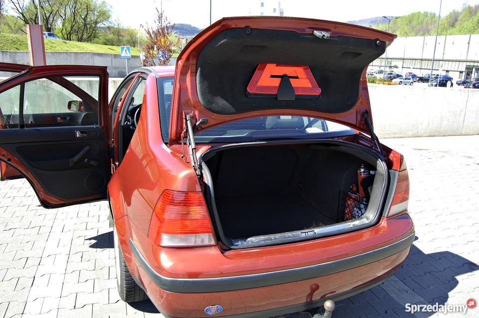 Volkswagen Bora 19 SDI klimatyzacja poduszki hak dolnośląskie