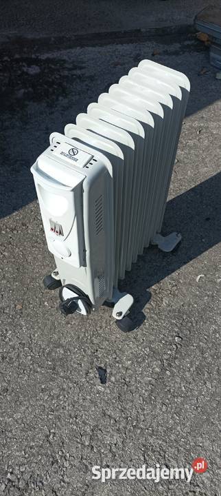 Grzejnik olejowy 8 żeberek firmy HANDSON 2000 W Bytom