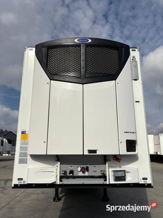 Fabrycznie nowa chłodnia Schmitz 2 Temperatury pełny VAT Józefów