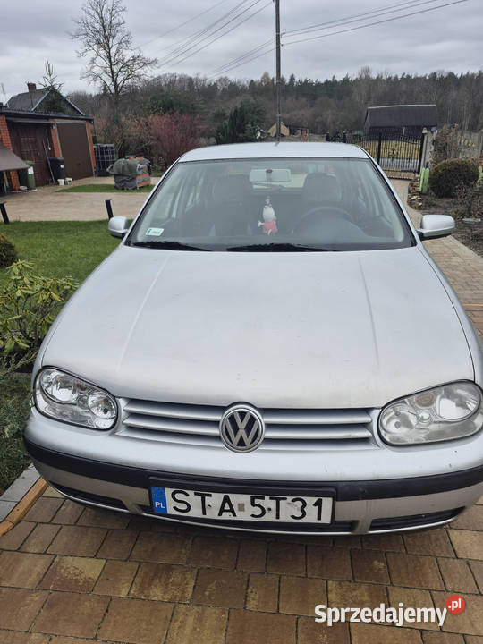 Volkswagen Golf IV 14 16V hatchback 14 o mocy 75 Konieczki