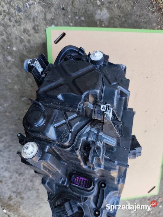 Lampa prawa Volkswagen Golf 7 full LED