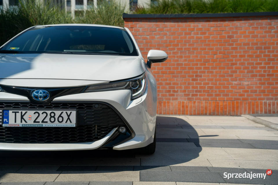 Toyota Corolla Comfort Style Tech Connect Salon Kraków