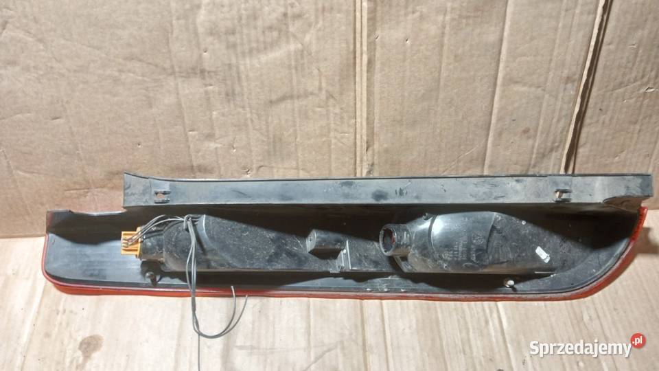FORD FOCUS MK2 FL LAMPA TYŁ LEWA Zbierkowo