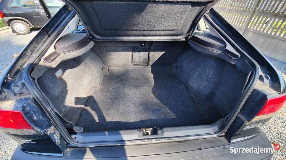 Saab 900 20 ładny stan Okazja nieuszkodzony Nieznaszyn