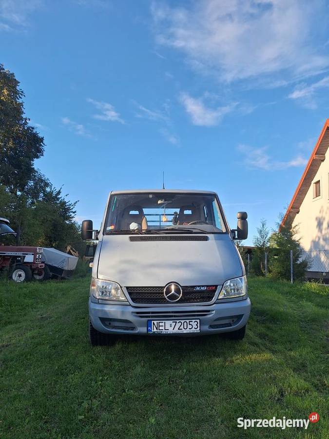 Auto laweta Mercedes Sprinter 29TD Ełk