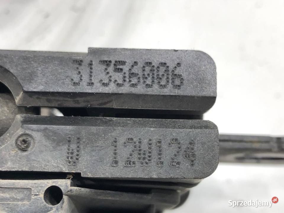 ZAMEK MASKI PRZÓD VOLVO V60 I Kombi 31356006 podkarpackie