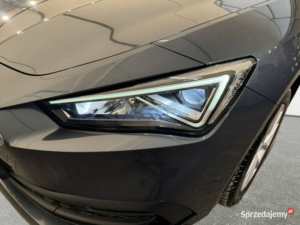Seat Leon Style 15TSI 150 M6 2021 r salon I Myślenice