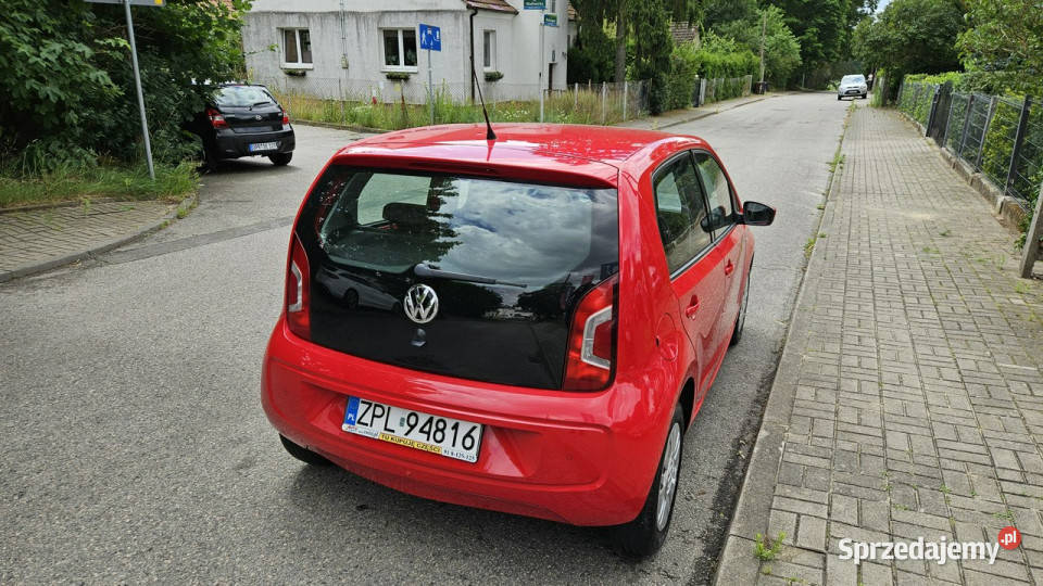 Volkswagen Up 75KlimaSerwisParktronikZadbanyStan komputer pokładowy Szczecin