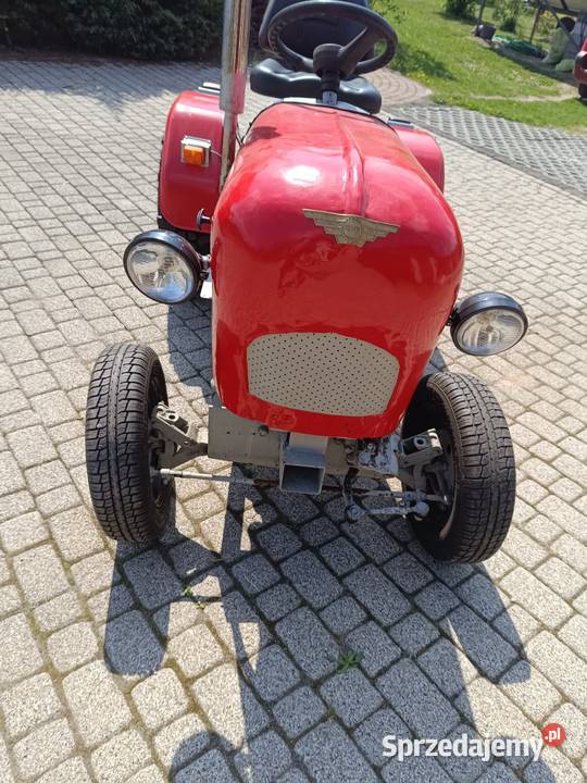 Traktorek Sam