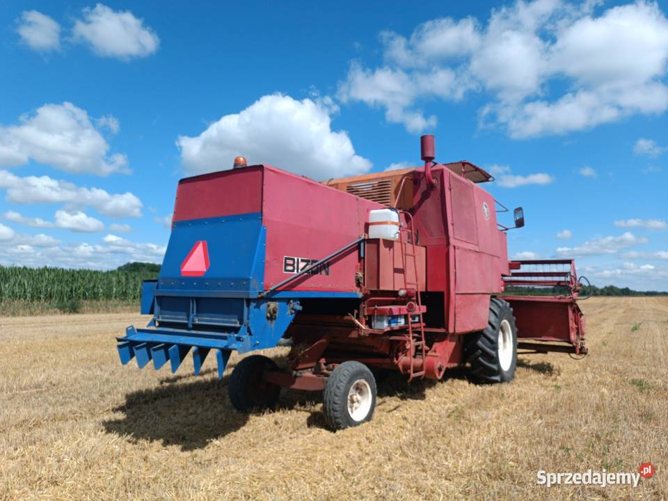 Kombajn zbożowy bizon Samotwór