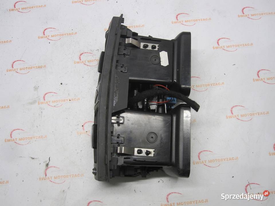 MERCEDES W204 07r kratki nawiewu przełączniki