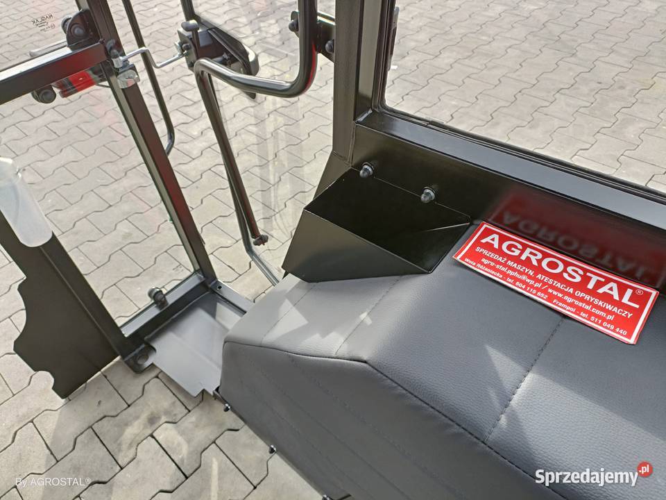 Kabina ciągnikowa Ursus c360 3P C330 nowy model Wola Różaniecka