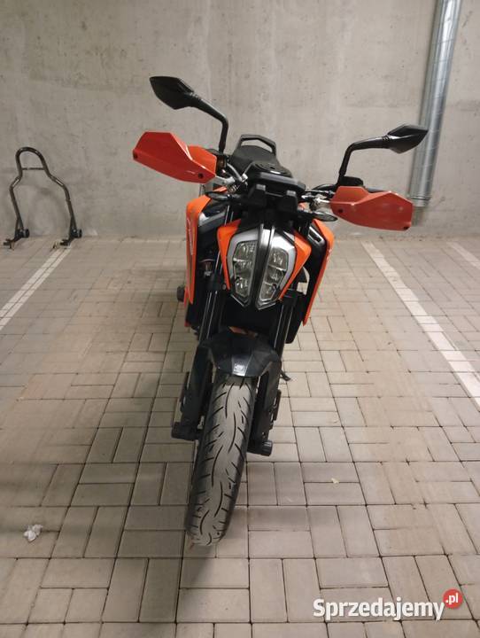 KTM Duke 790 105hp