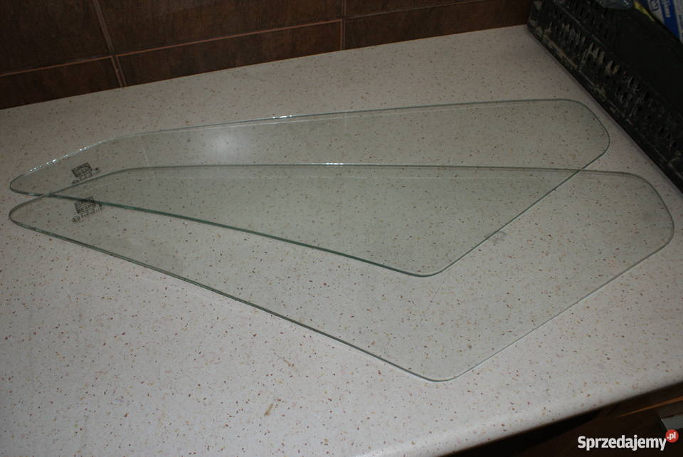 szyba tylna trójkąt polonez osobowe Motoryzacja Białobrzegi