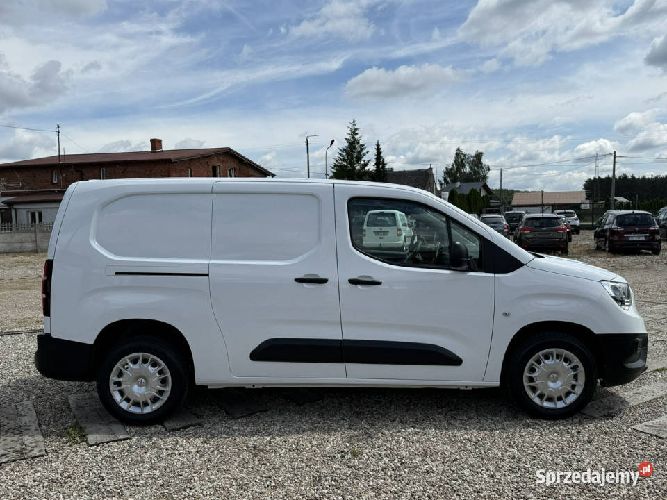 Opel Combo naviklimasuper stanz Niemiec elektryczne lusterka Dąbrowa sprzedam