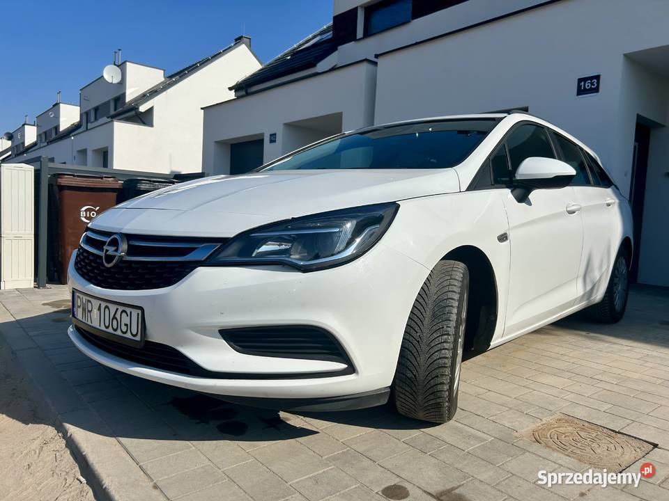 Opel Astra 2018r Września