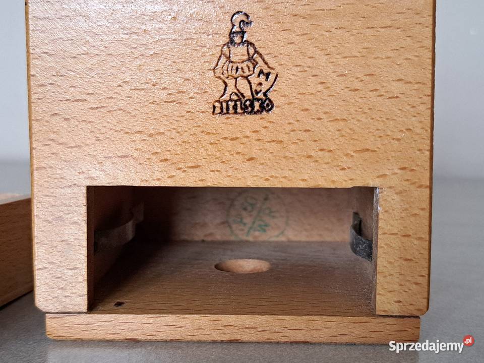 Młynek do pieprzu Bielsko z czasów PRLu Vintage