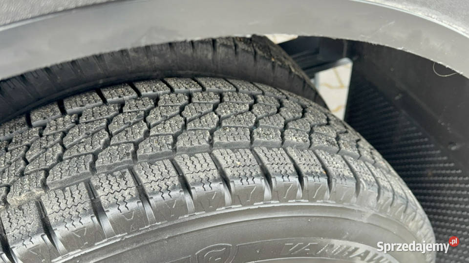 Iveco Daily 50C18 V poj30 35C18 KatB C manualna Widełki