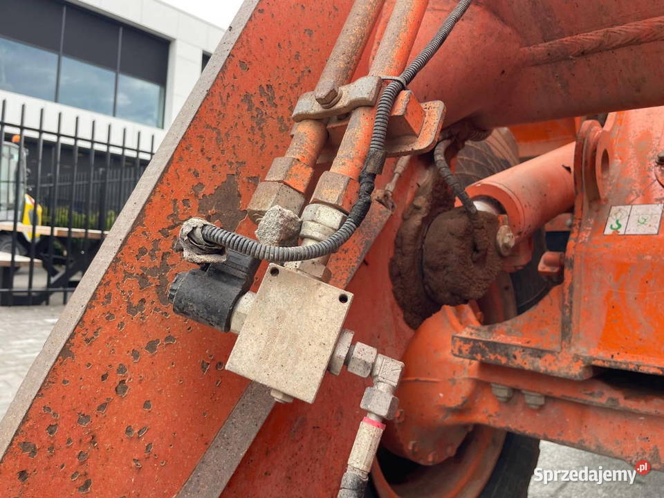 Ladowarka kolowa DOOSAN DL 200 3A tez leasing Warszawa