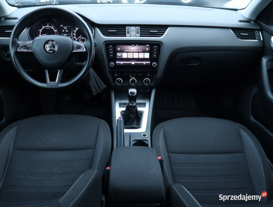 Skoda Octavia 14 TSI radio Łódź