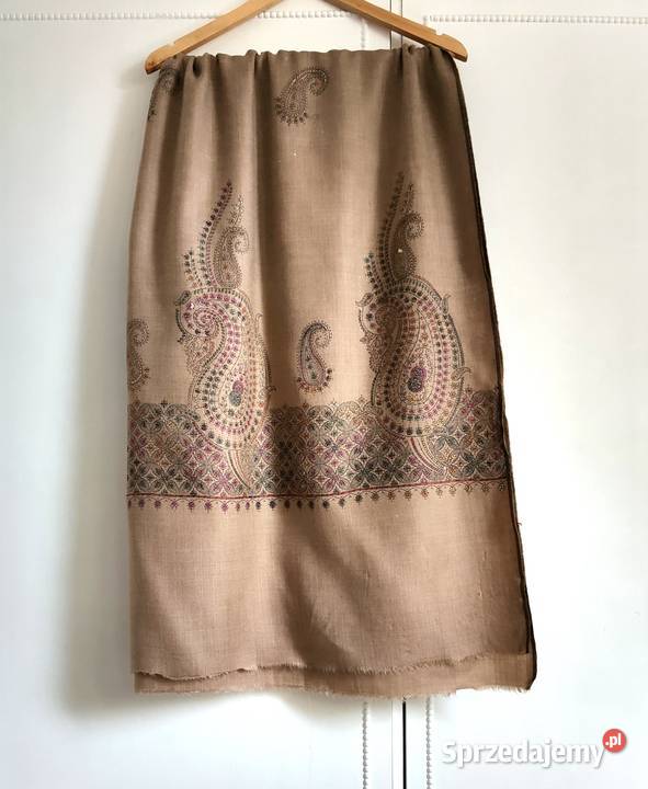 Duży szal orientalny indyjski haftowany haft Uniseks Szczecin