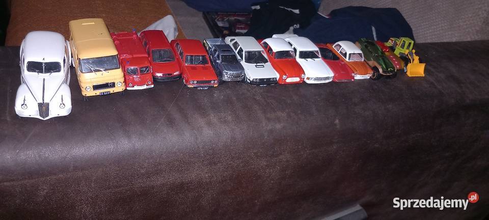 Kolekcja autek prlu Łódź