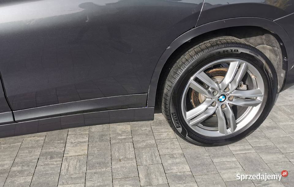Bmw x1 f48 listwa blotnika nadkola mpakiet kolor Sanok sprzedam
