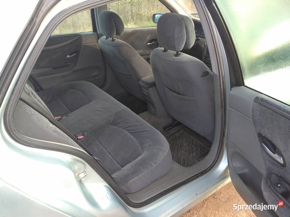 Renault Laguna II 16 benzyna 2003 długie opłaty Płock