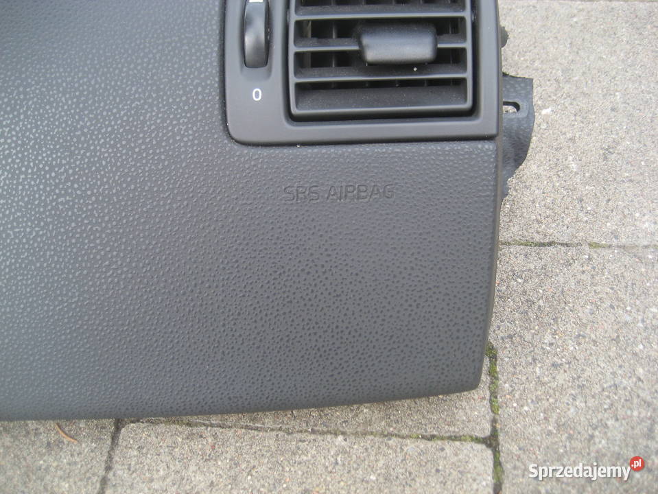 volvo v50 s40 0406r deska rozdzielcza konsola wielkopolskie Rakoniewice sprzedam