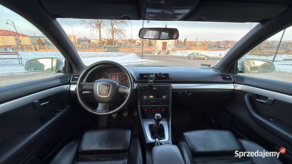 Audi A4 B6 18T SLine18 TurboPełna SkóraStan srebrny Ostrowiec Świętokrzyski