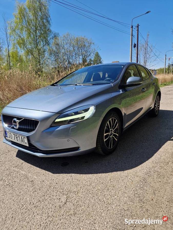 VOLVO V40 D3 MOMENTUM Polski salon Sosnowiec