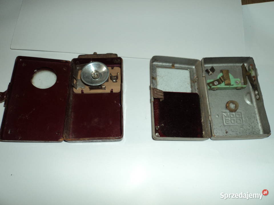 Wczesny PRL czerwona latarka ormowca druga Nowy Sącz