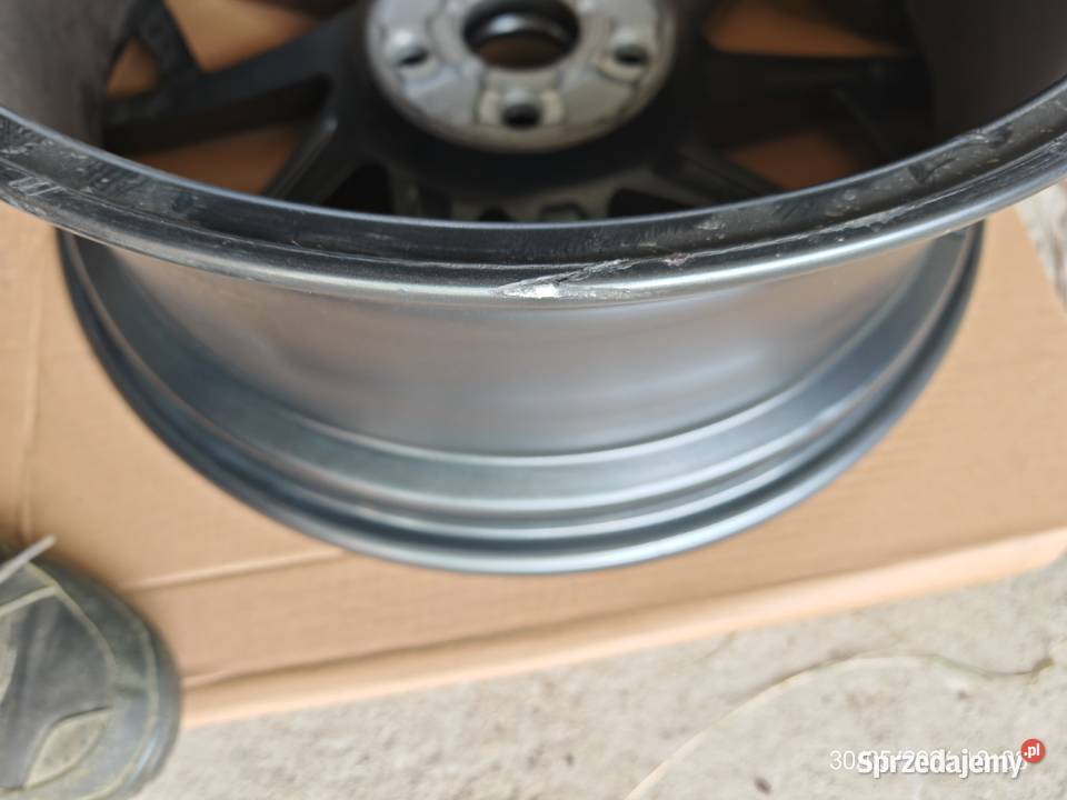 Felga aluminiowa Toyota Camry 2025 19 lubelskie Lublin sprzedam