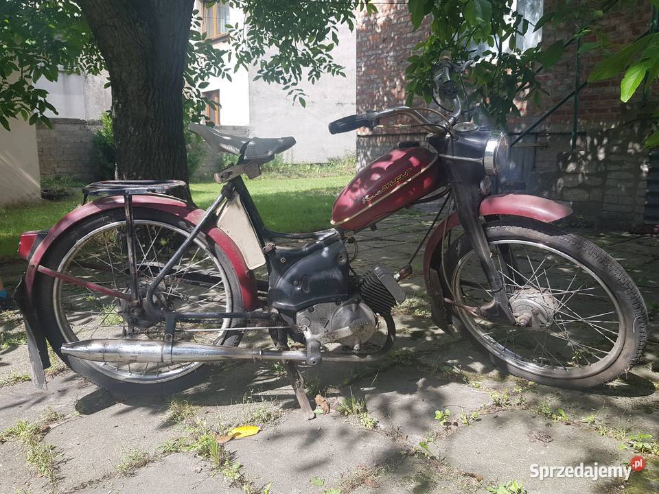 Sprzedam Motorower Komar uszkodzony Poręba