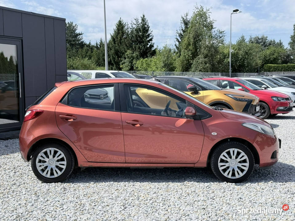 Mazda 2 13 16V MZR 2009 klimatyzacja Salon 117 Wrocław