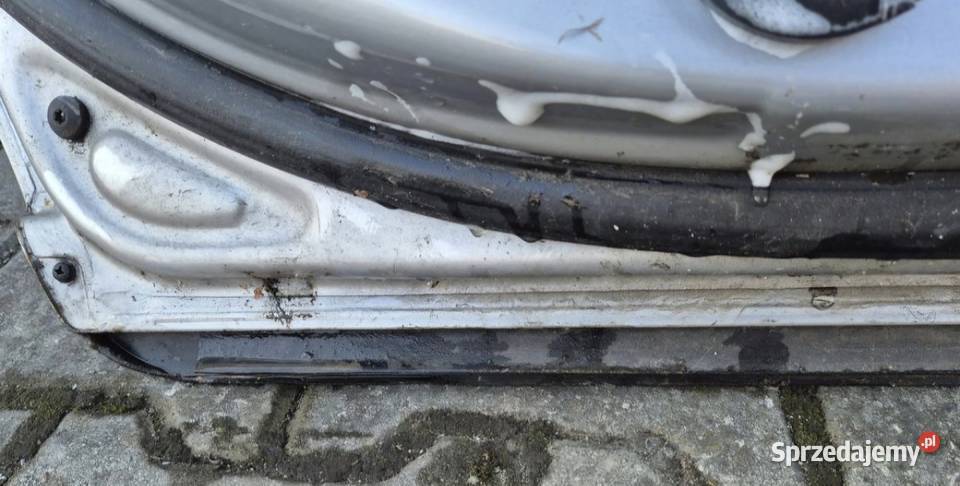 30 DRZWI TYŁ LEWY TYLNE LEWE AUDI A4 B6 SEDAN