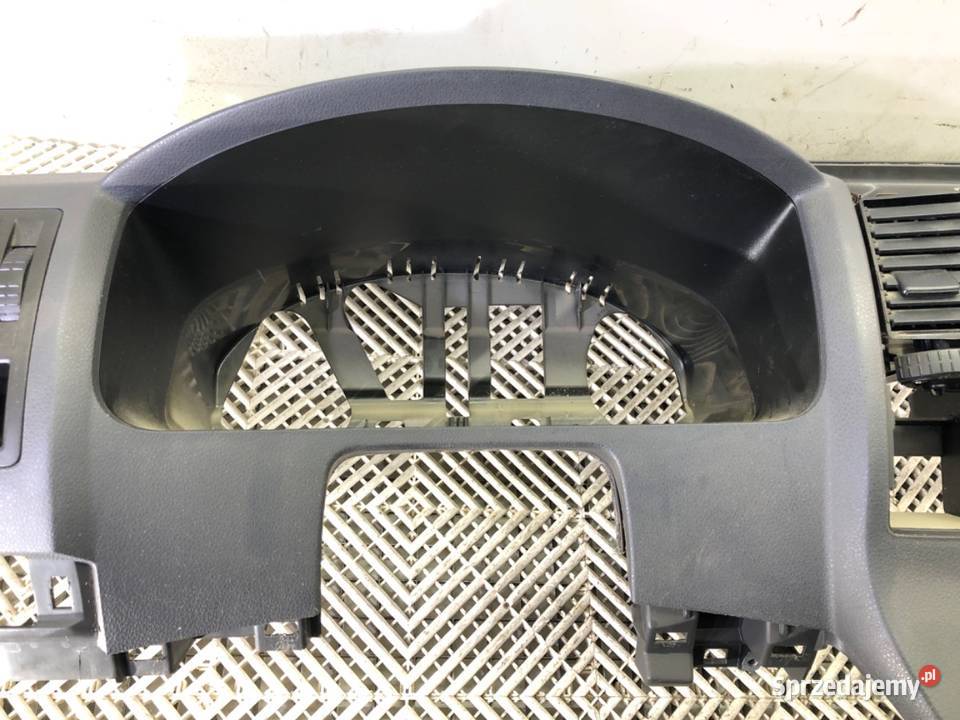 KOKPIT VW TRANSPORTER T5 Bus 0315 KONSOLA DESKA osobowe