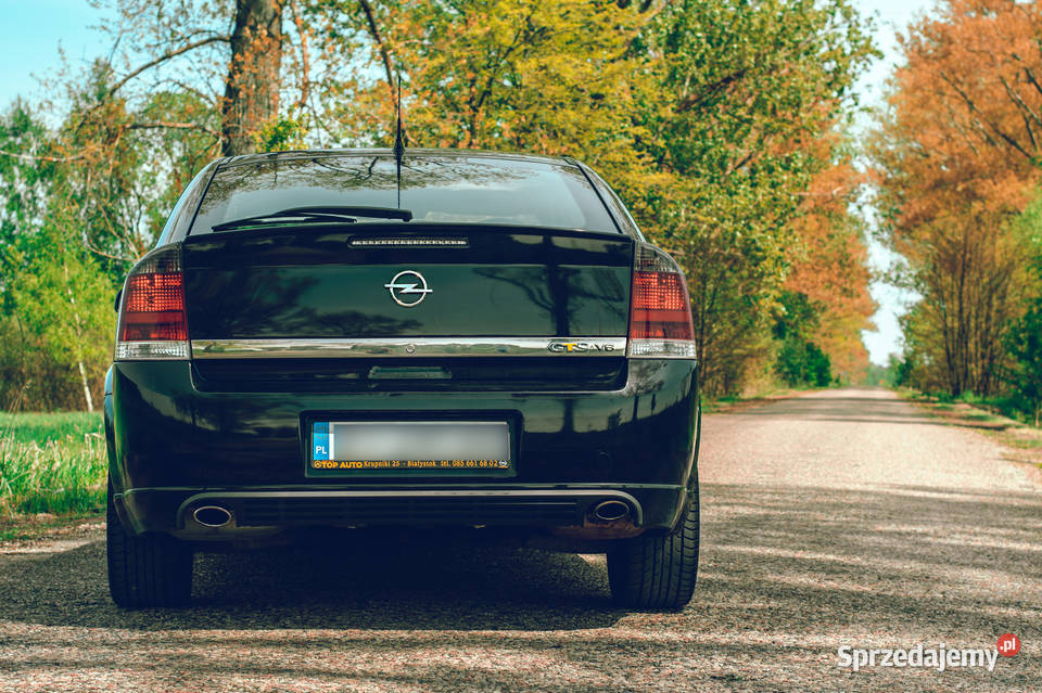 Opel Vectra C GTS 32 V6 211 135 przebiegu kupiony w polskim salonie Białystok