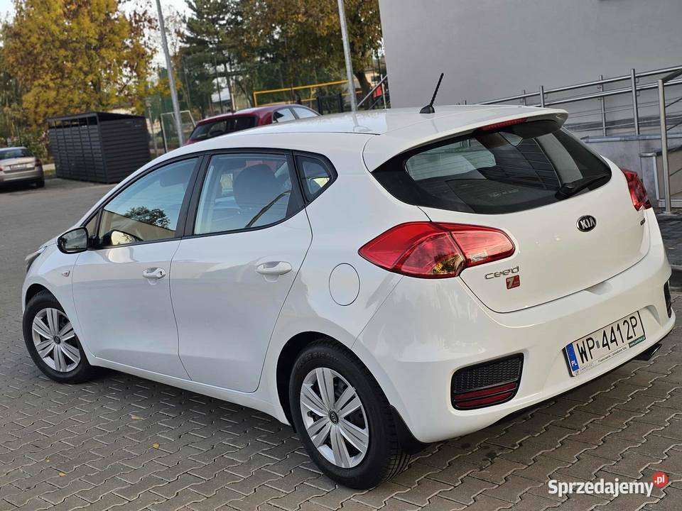 Kia Ceed Polift 14 CRDI 90 Salon Polska Gostynin