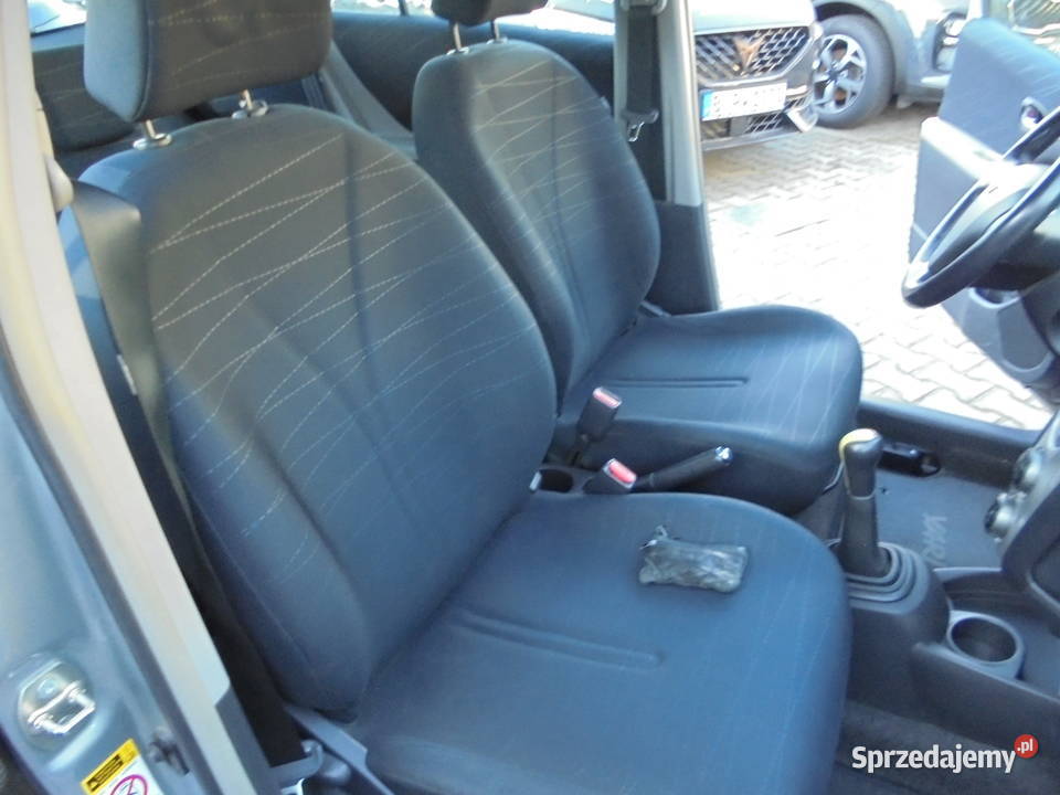 Toyota Yaris 13 VVTi Travel centralny zamek Bydgoszcz