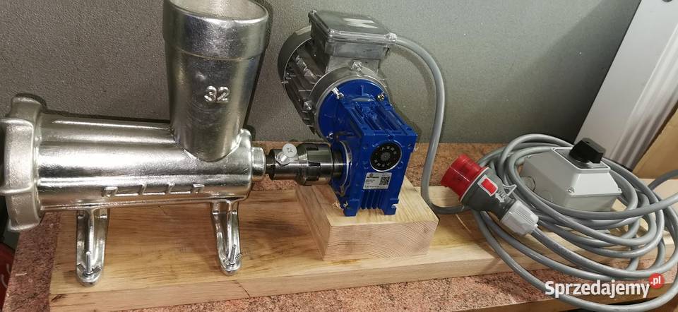 Elektryczna maszyna do mielenia mięsa Alfa 32 mazowieckie