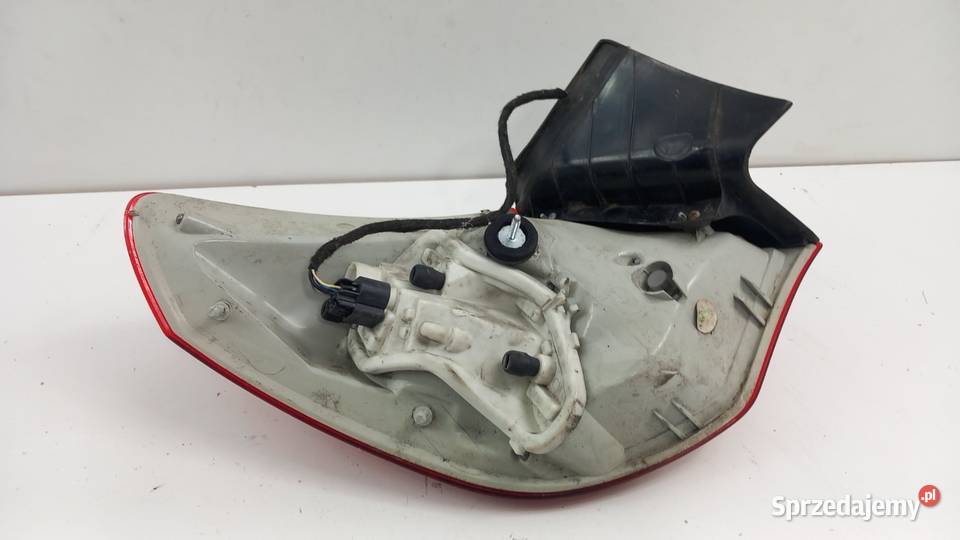 PEUGEOT 307 SW LIFT KOMBI LAMPA TYŁ PRAWA Zbierkowo