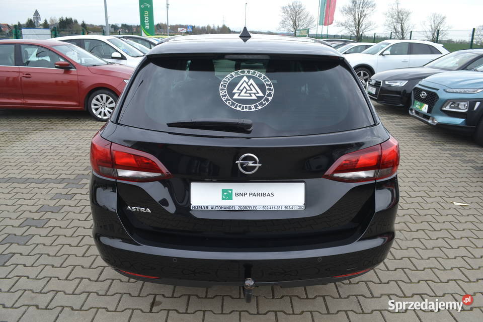 Opel Astra Sports Tourer 4 sprzedam