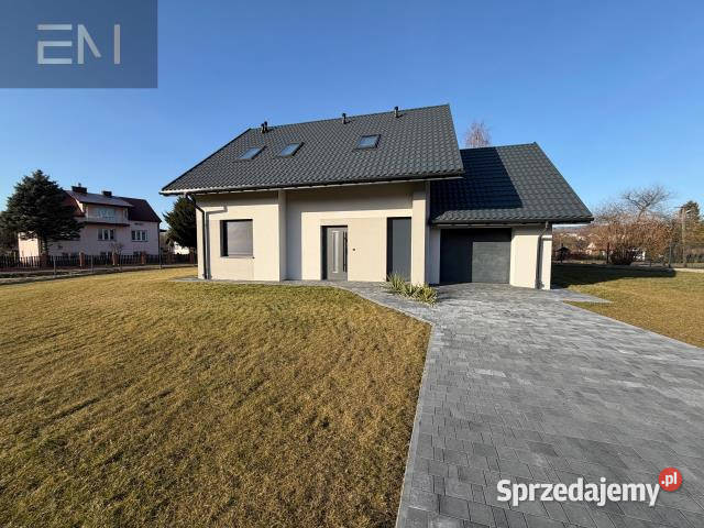 sprzedaży domu wolnostojącego 1171m2 Strzyżów 7344zł/m2